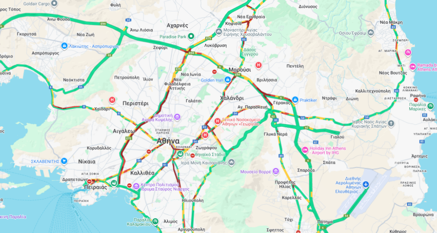 Κίνηση στους δρόμους: Δύσκολος ο Κηφισός, διακοπή κυκλοφορίας σε δύο σημεία στην Πειραιώς λόγω της βροχής, καθυστερήσεις έως 25΄ στην Αττική Οδό