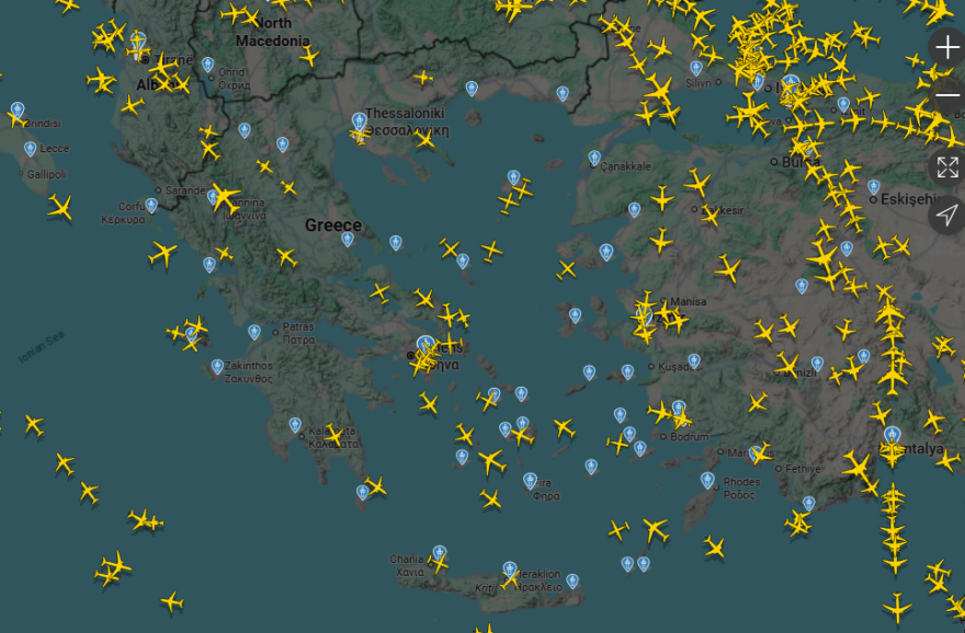 Αποκαταστάθηκε το πρόβλημα στις ραδιοσυχνότητες που προκάλεσε το χάος στα αεροδρόμια, καθυστερήσεις στις πτήσεις