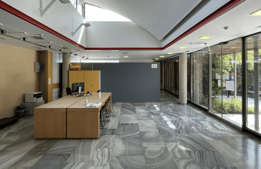 Υπουργείο Πολιτισμού: Δύο νέα κέντρα εξυπηρέτησης επισκεπτών δίπλα στην Ακρόπολη