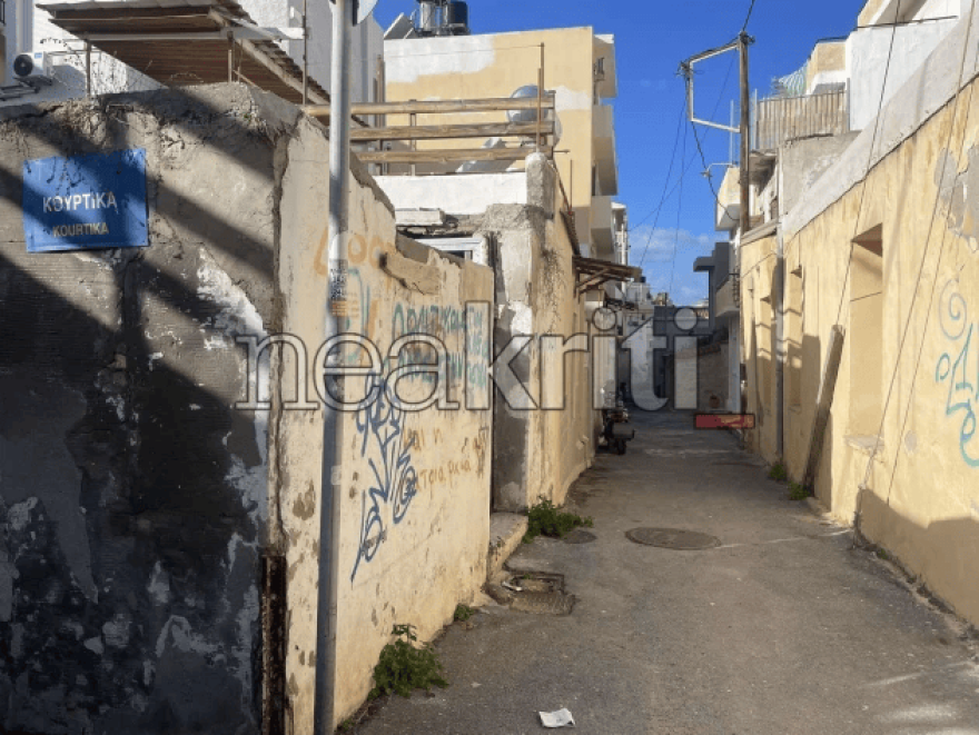 Κρήτη: Η περιοχή μύριζε άσχημα από την Πρωτοχρονιά, λένε κάτοικοι που έμεναν κοντά στο κτίριο που βρέθηκε νεκρή η 56χρονη Καναδέζα