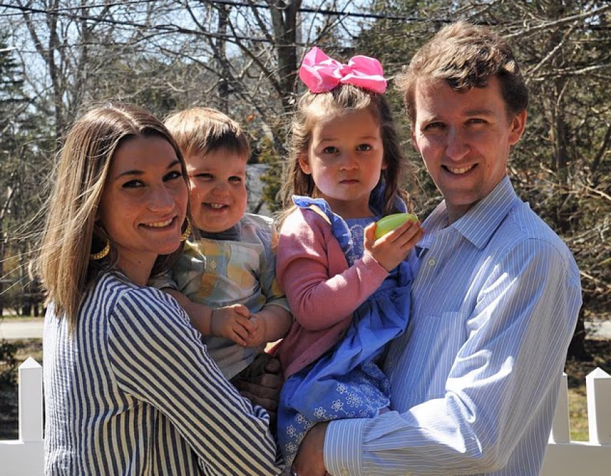 Φρικτή υπόθεση στη Μασαχουσέτη: Έπνιξε τα παιδιά της με λάστιχα γυμναστικής αφού έστειλε τον σύζυγό της να αγοράσει φαγητό