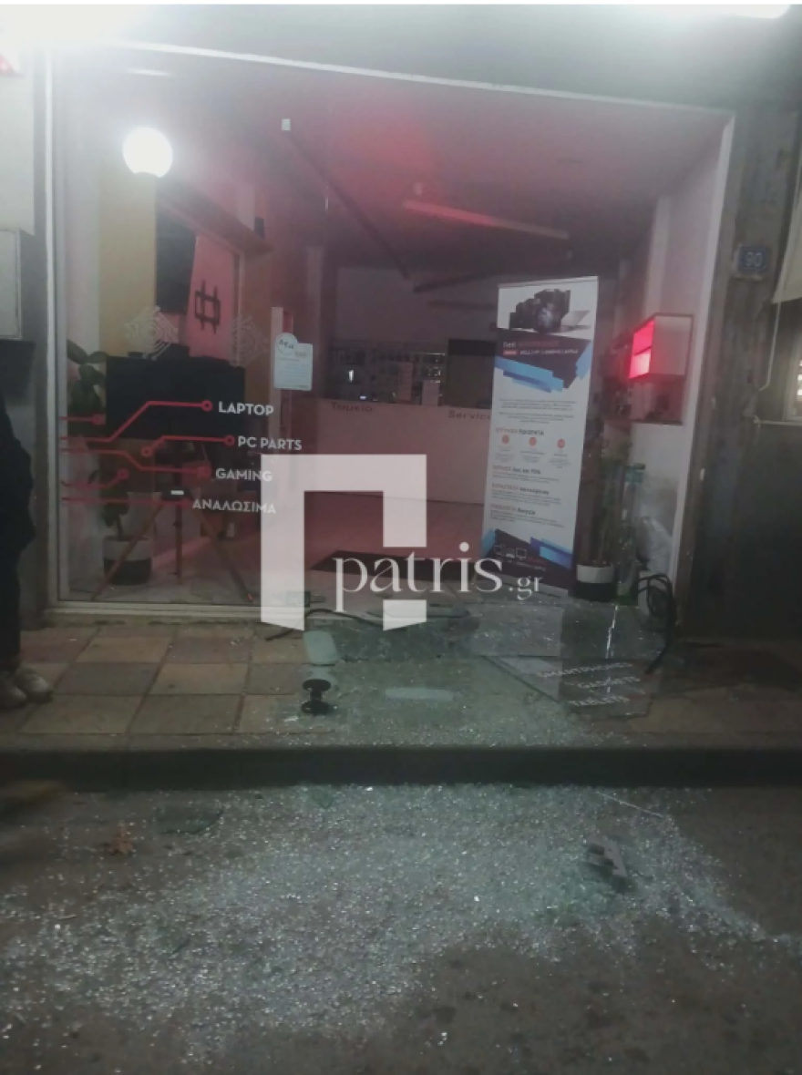 «Ατζαμής» κλέφτης στο Αρκαλοχώρι: Έσπασε τζαμαρία καταστήματος, τρόμαξε και του έπεσαν τα κλοπιμαία