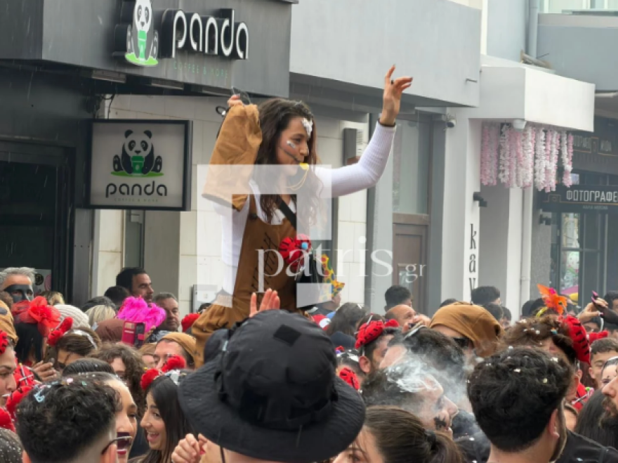 Με παρέλαση έπεσε η αυλαία του Ρεθεμνιώτικου Καρναβαλιού, δείτε βίντεο και φωτογραφίες