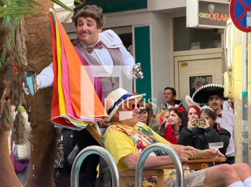 Με παρέλαση έπεσε η αυλαία του Ρεθεμνιώτικου Καρναβαλιού, δείτε βίντεο και φωτογραφίες