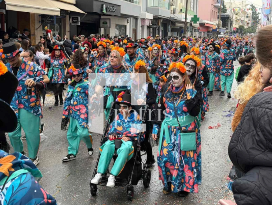 Με παρέλαση έπεσε η αυλαία του Ρεθεμνιώτικου Καρναβαλιού, δείτε βίντεο και φωτογραφίες