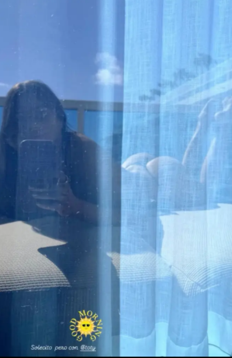 Η Σοφία Βεργκάρα ποζάρει τόπλες στα 53 της και είναι πιο σέξι από ποτέ: Δείτε φωτογραφίες