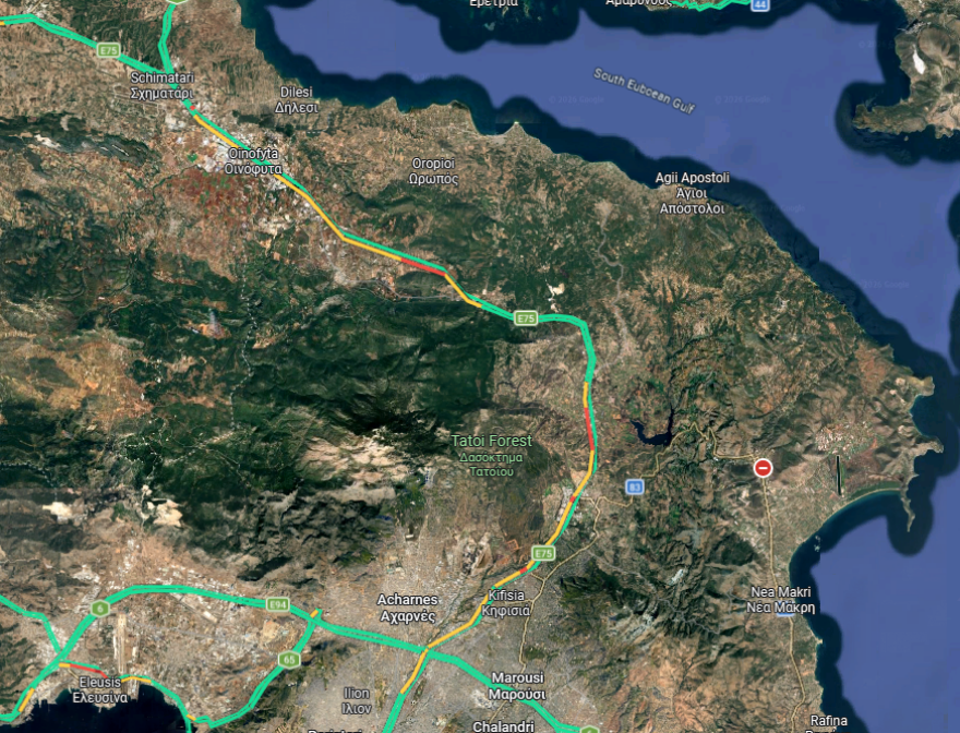 Αυξημένη η κίνηση σε Αγίους Θεοδώρους, Κινέτα και Μέγαρα στην Αθηνών - Κορίνθου, καθυστερήσεις από Σχηματάρι έως Αττική Οδό στην Αθηνών - Λαμίας