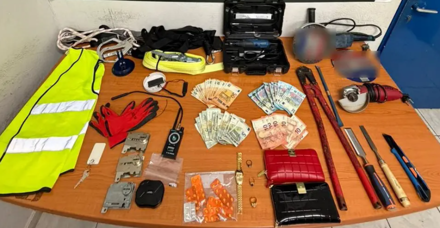 Εξιχνιάστηκε ληστεία με λεία 200.000 ευρώ στο Κολωνάκι, συνελήφθη 54χρονη