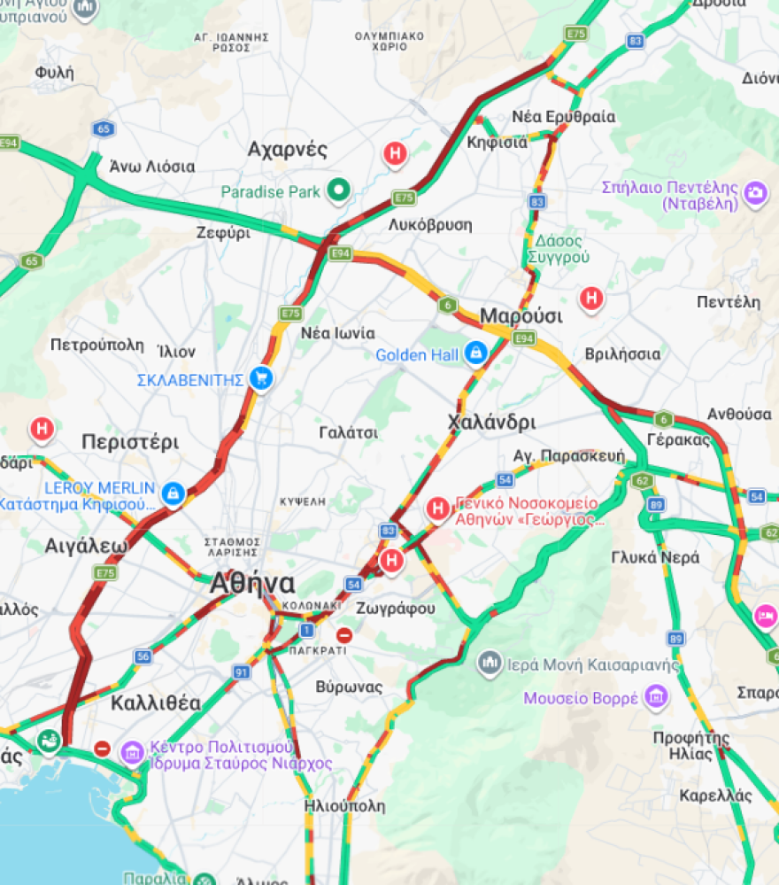 Κόλαση στους δρόμους της Αθήνας: Σημειωτόν τα οχήματα στον Κηφισό από τη Νέα Ερυθραία μέχρι το Φάληρο