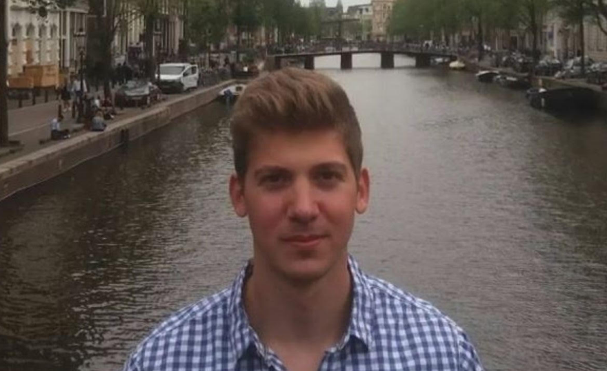 Τέσσερις μήνες από την εξαφάνιση του γιατρού Αλέξη Τσικόπουλου στην Κρήτη: Ελπίζω το παιδί μου να είναι ζωντανό, λέει η μητέρα του