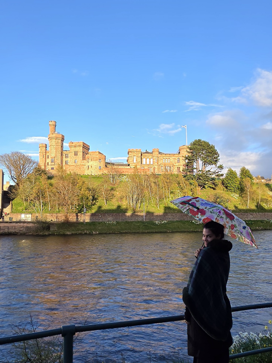 Η Μαρία Κορινθίου δημοσίευσε νέες φωτογραφίες από το ταξίδι με τον σύντροφό της στη Σκωτία
